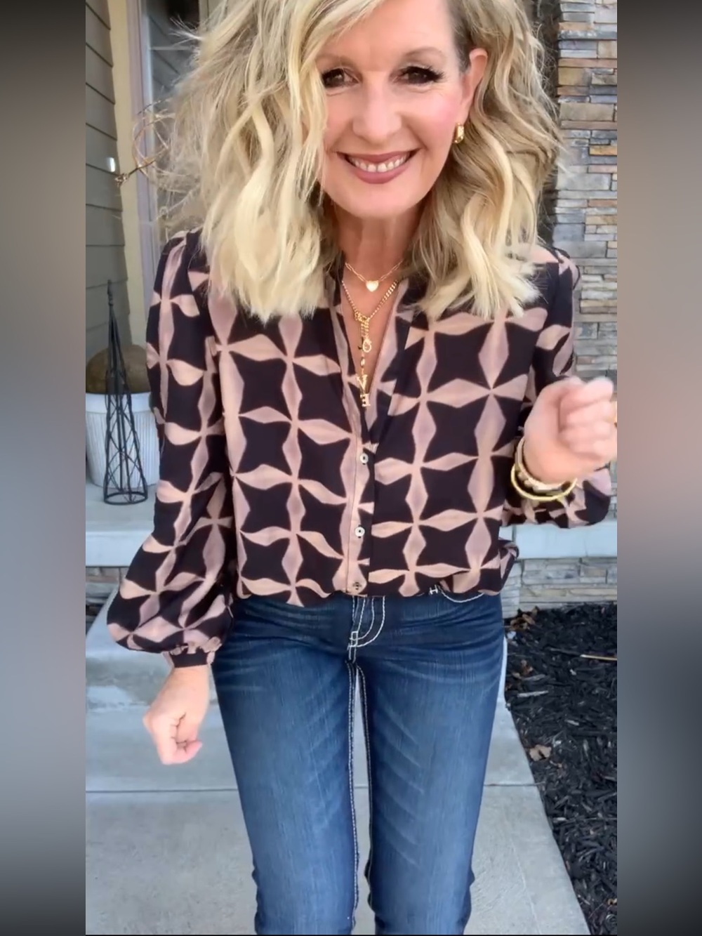 Abstract Geometric Button-Up Blouse in Tan/Brown & Black - Picture 4 of 13